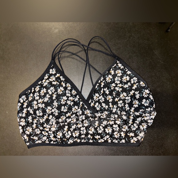 Gilly Hicks Daisy Bralette - Size L - Picture 1 of 5